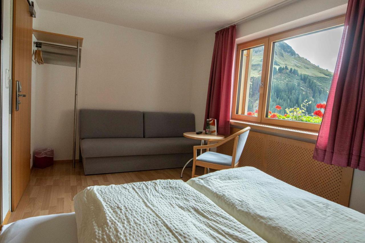 Hotel Lucia Damuels Exteriér fotografie
