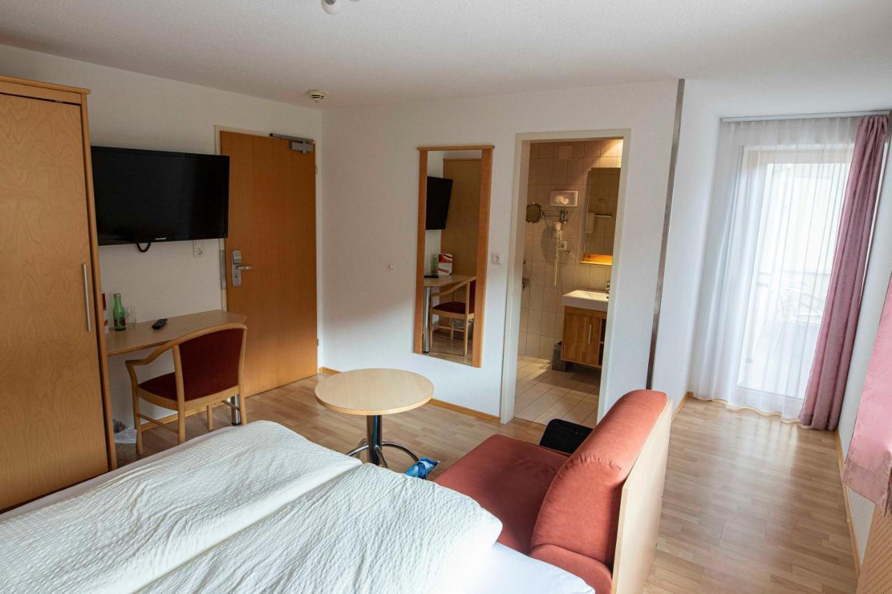 Hotel Lucia Damuels Exteriér fotografie