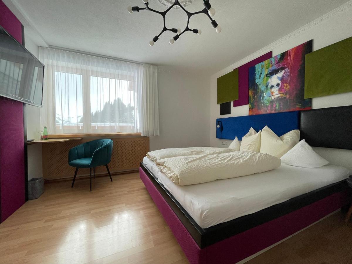 Hotel Lucia Damuels Exteriér fotografie